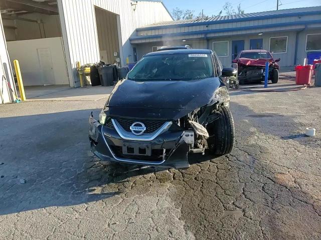 2017 Nissan Maxima - Image 13