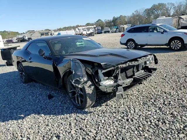 2019 Dodge Challenger - Image 11