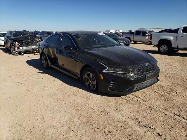 2021 Kia K5 - Image 11
