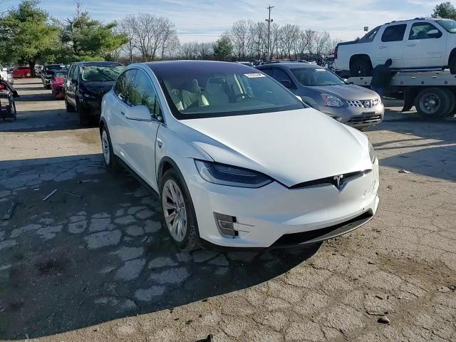 2018 Tesla Model X VIN: 5YJXCDE29JF113665 Lot: 85083944