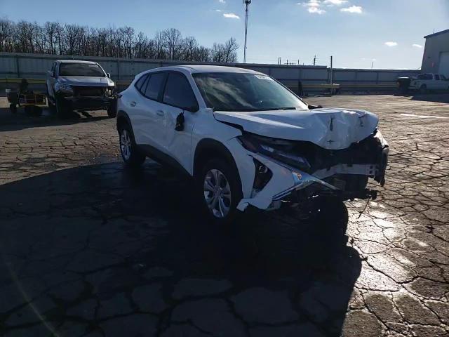 2024 Chevrolet Trax Ls VIN: KL77LFE24RC217711 Lot: 84653154