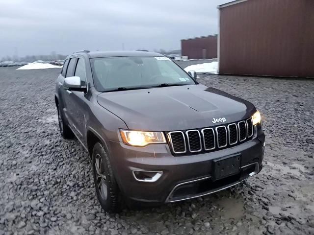 2018 Jeep Grand Cherokee - Image 12
