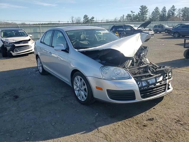 2010 Volkswagen Jetta Wolfsburg VIN: 3VWRA7AJ9AM106446 Lot: 86304104
