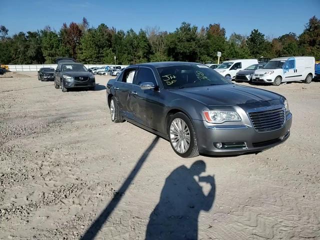 2012 Chrysler 300 - Image 13