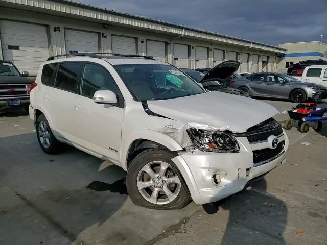 2011 Toyota RAV 4 - Image 11