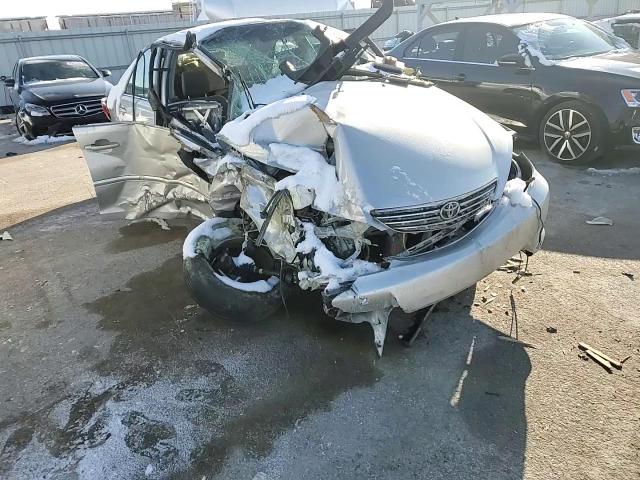 2005 Toyota Camry Le VIN: 4T1BF32K65U611184 Lot: 81486634