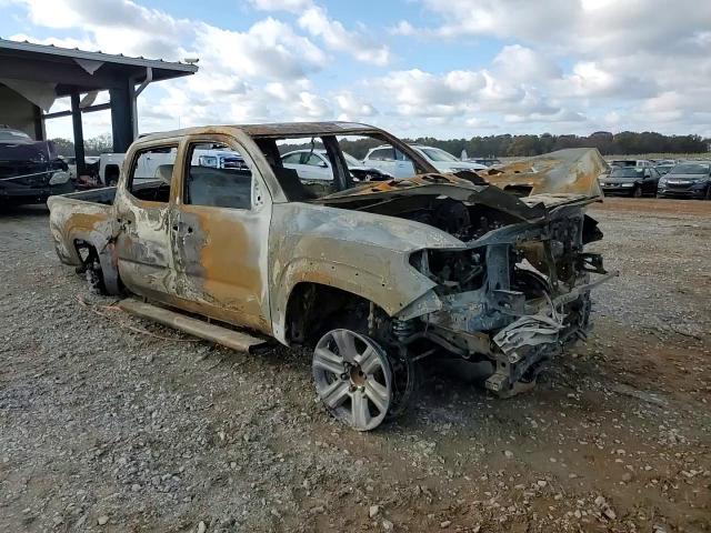 2016 Toyota Tacoma - Image 11