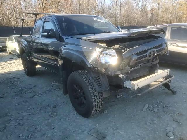 2015 Toyota Tacoma - Image 10