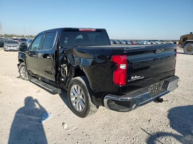2020 Chevrolet Silverado - Image 11