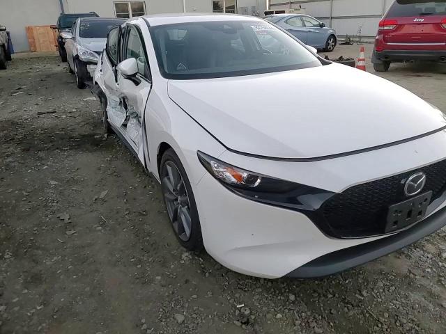 2022 Mazda 3 - Image 11
