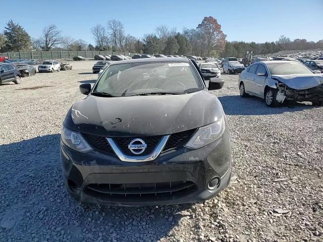 2017 Nissan Rogue - Image 12