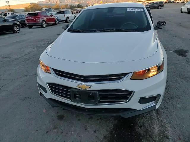 2016 Chevrolet Malibu - Image 13