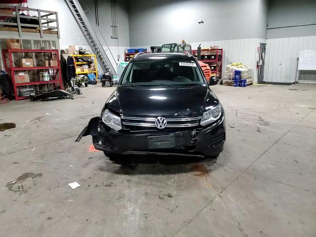 2017 Volkswagen Tiguan Wolfsburg VIN: WVGSV7AX8HK011631 Lot: 83346254