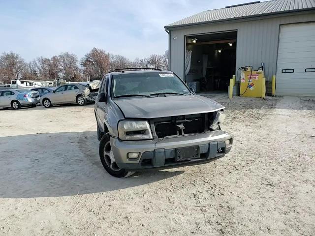 2005 Chevrolet Trailblazer Ls VIN: 1GNDT13SX52335930 Lot: 84305264