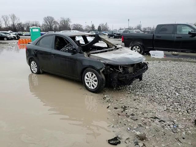 2010 Kia Forte - Image 11