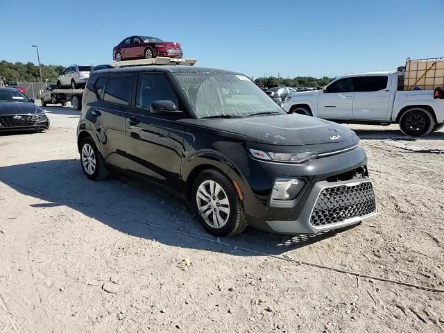2022 Kia Soul - Image 12