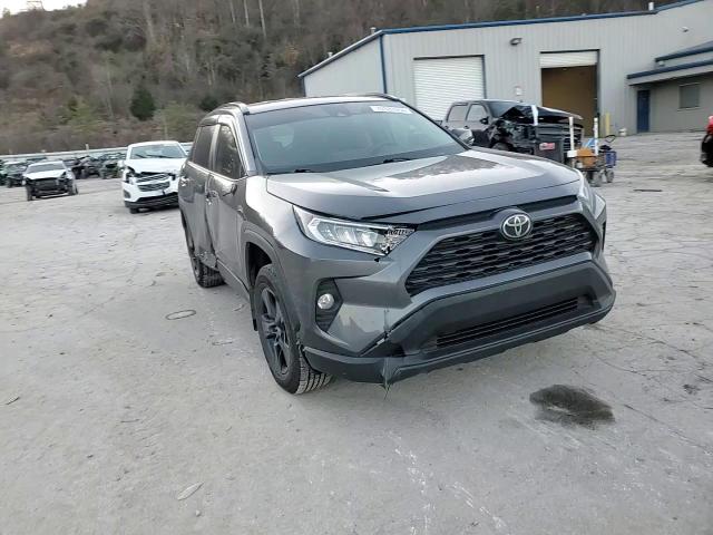 2021 Toyota RAV 4 - Image 12