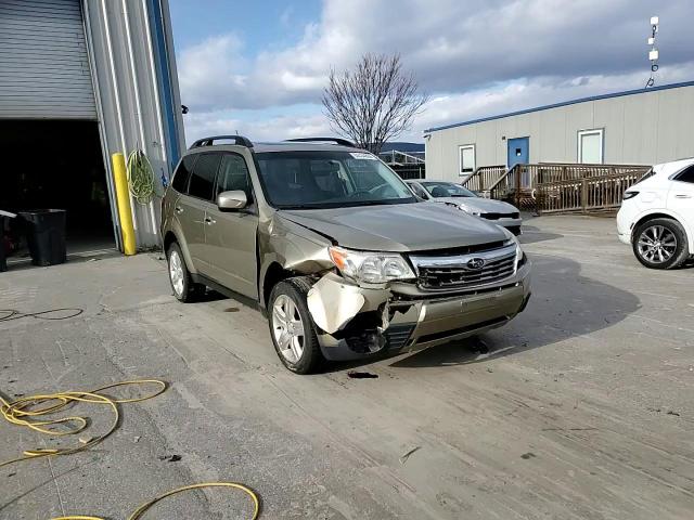 2009 Subaru Forester - Image 12
