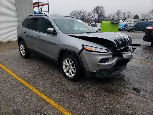 2015 Jeep Grand Cherokee - Image 14
