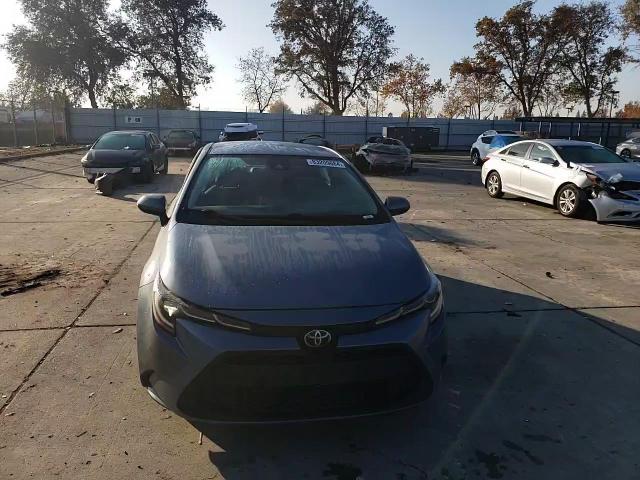 2021 Toyota Corolla - Image 11