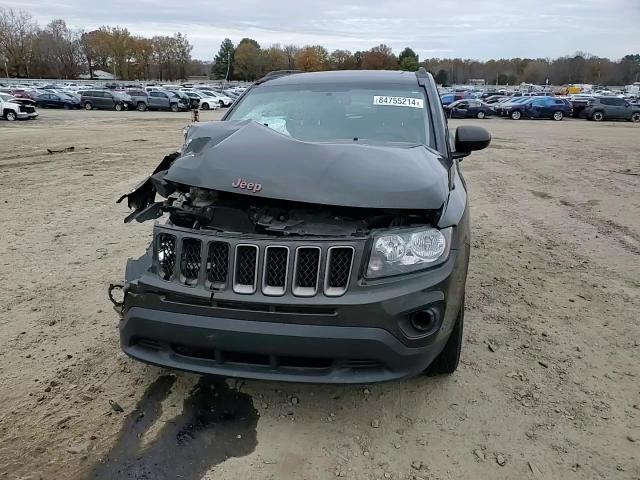 2017 Jeep Compass - Image 11