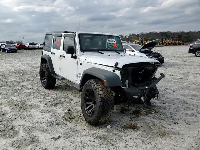 2017 Jeep Wrangler - Image 11