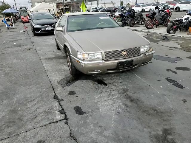2001 Cadillac Eldorado Esc VIN: 1G6EL12Y71B104676 Lot: 56989095