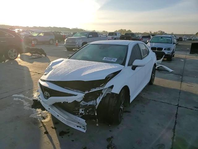 2023 Toyota Camry - Image 14