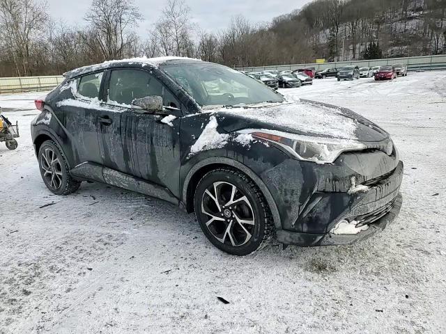 2019 Toyota C-HR - Image 12