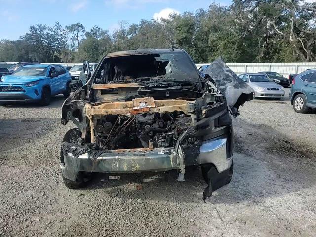 2019 Chevrolet Silverado - Image 11