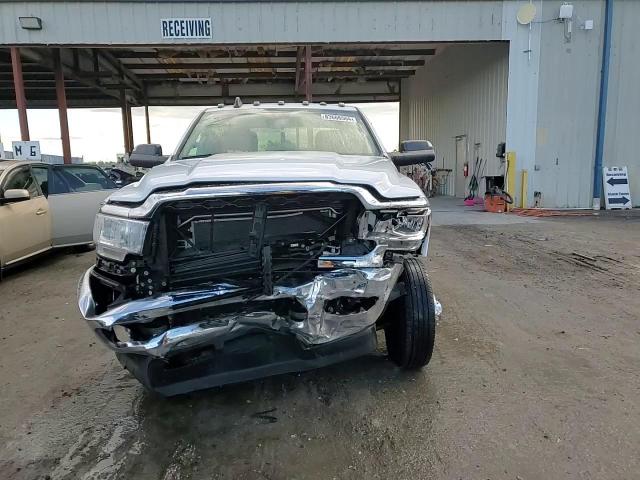 2020 RAM 3500 - Image 13