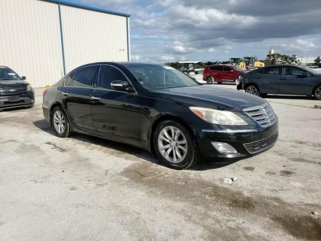 2013 Hyundai Genesis 3.8L VIN: KMHGC4DD4DU255092 Lot: 84714664