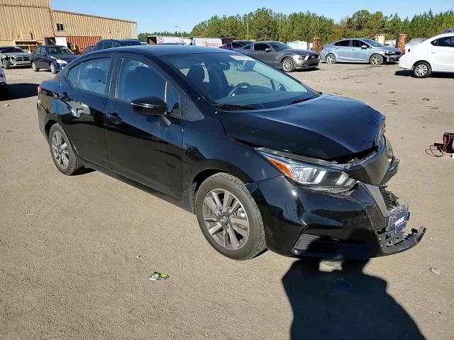 2020 Nissan Versa - Image 10