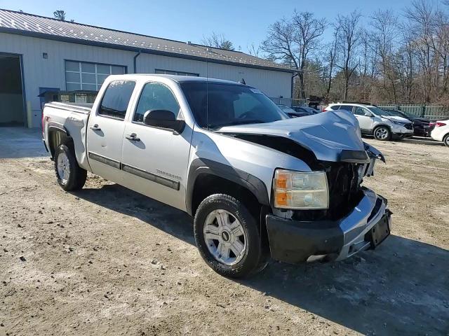 2012 Chevrolet Silverado - Image 14