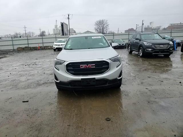 2019 GMC Terrain - Image 12