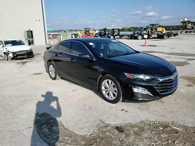 2019 Chevrolet Malibu - Image 10