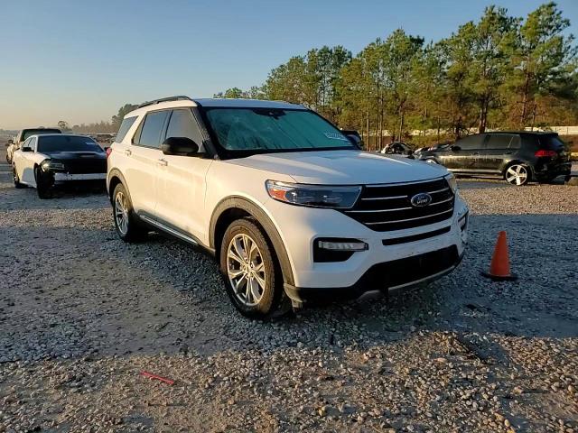 2020 Ford Explorer - Image 14