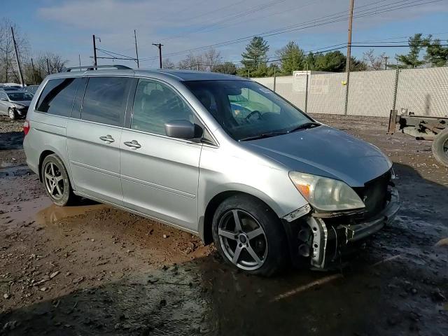 2005 Honda Odyssey Touring VIN: 5FNRL38825B024108 Lot: 85207384