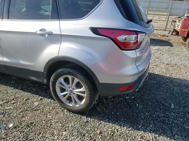 2017 Ford Escape - Image 14