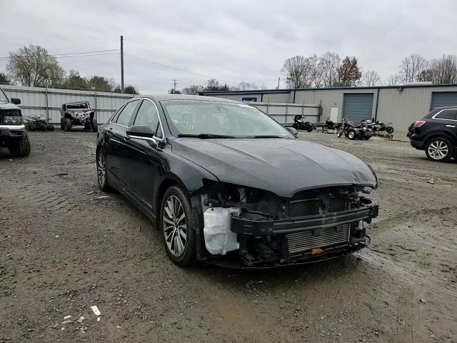 2017 Lincoln MKZ - Image 11