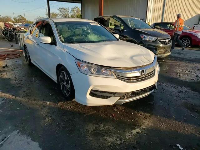 2017 Honda Accord - Image 13