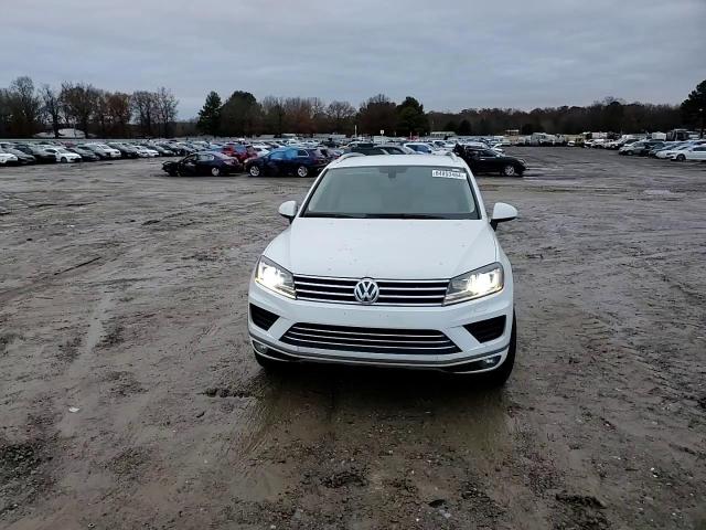 2015 Volkswagen Touareg V6 VIN: WVGEF9BP7FD006118 Lot: 84853484