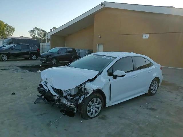 2024 Toyota Corolla Le VIN: JTDBCMFE2RJ021899 Lot: 82853504