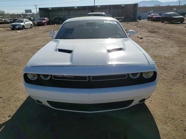 2018 Dodge Challenger - Image 10