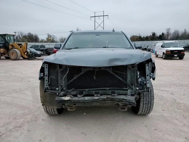 2016 Chevrolet Suburban - Image 12