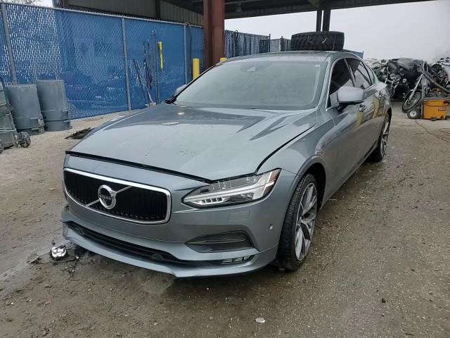 2018 Volvo S90 T5 Momentum VIN: LVY982MKXJP005280 Lot: 85683874