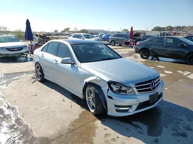 2014 Mercedes-Benz C-klasse - Image 13