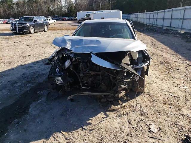 2018 Toyota Camry - Image 11