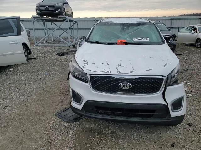 2017 Kia Sorento - Image 12