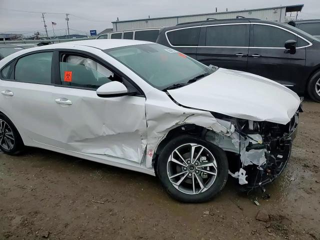 2023 Kia Forte Lx VIN: 3KPF24AD5PE623449 Lot: 86644924